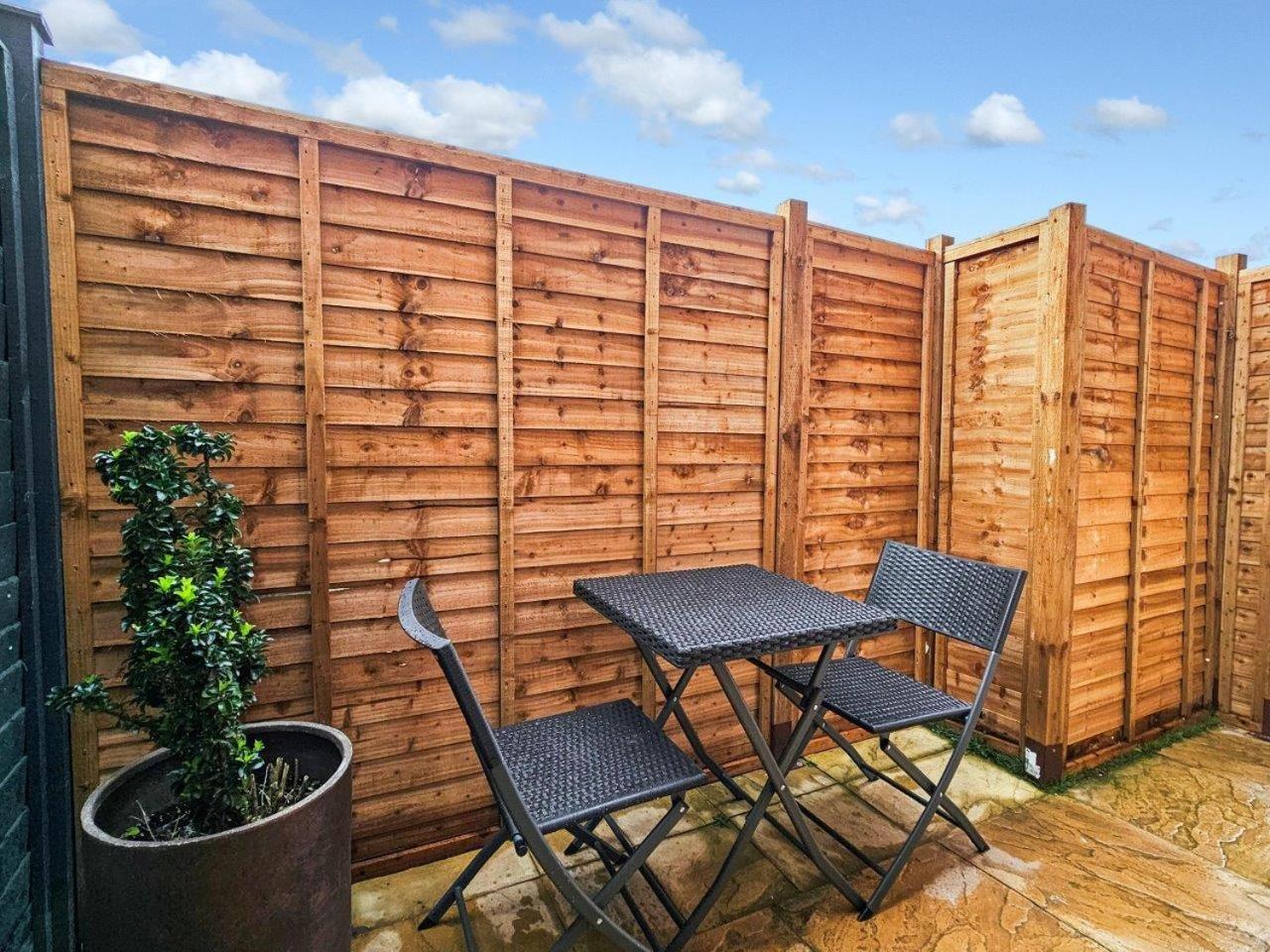 Cobblestone Studio By Fortuna Property Cheltenham Exterior photo